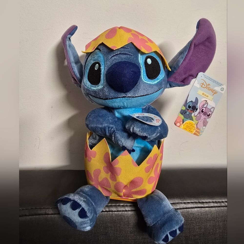 NWT new release 2025 Disney original store Lilo & Stitch Easter Musical Plush